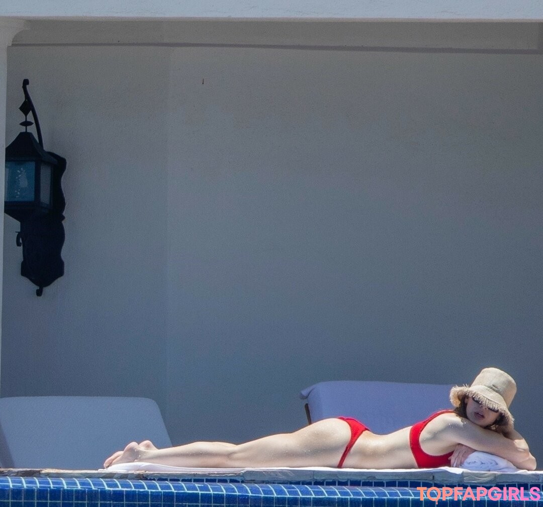 Photo nue de fuite OnlyFans de Hailee Steinfeld #1313