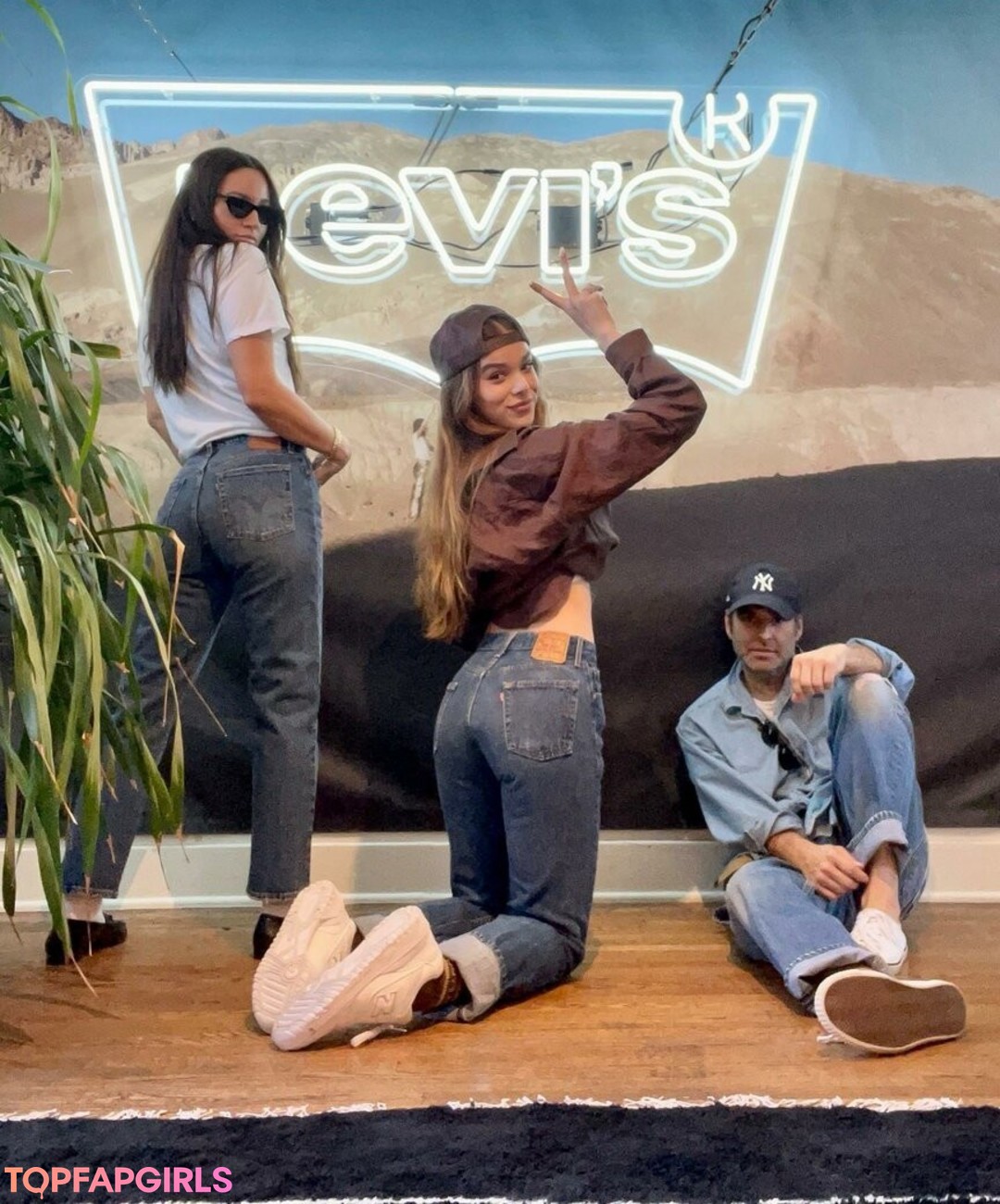 Photo nue de fuite OnlyFans de Hailee Steinfeld #1408