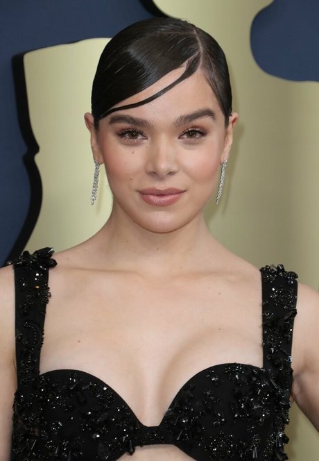 Hailee Steinfeld