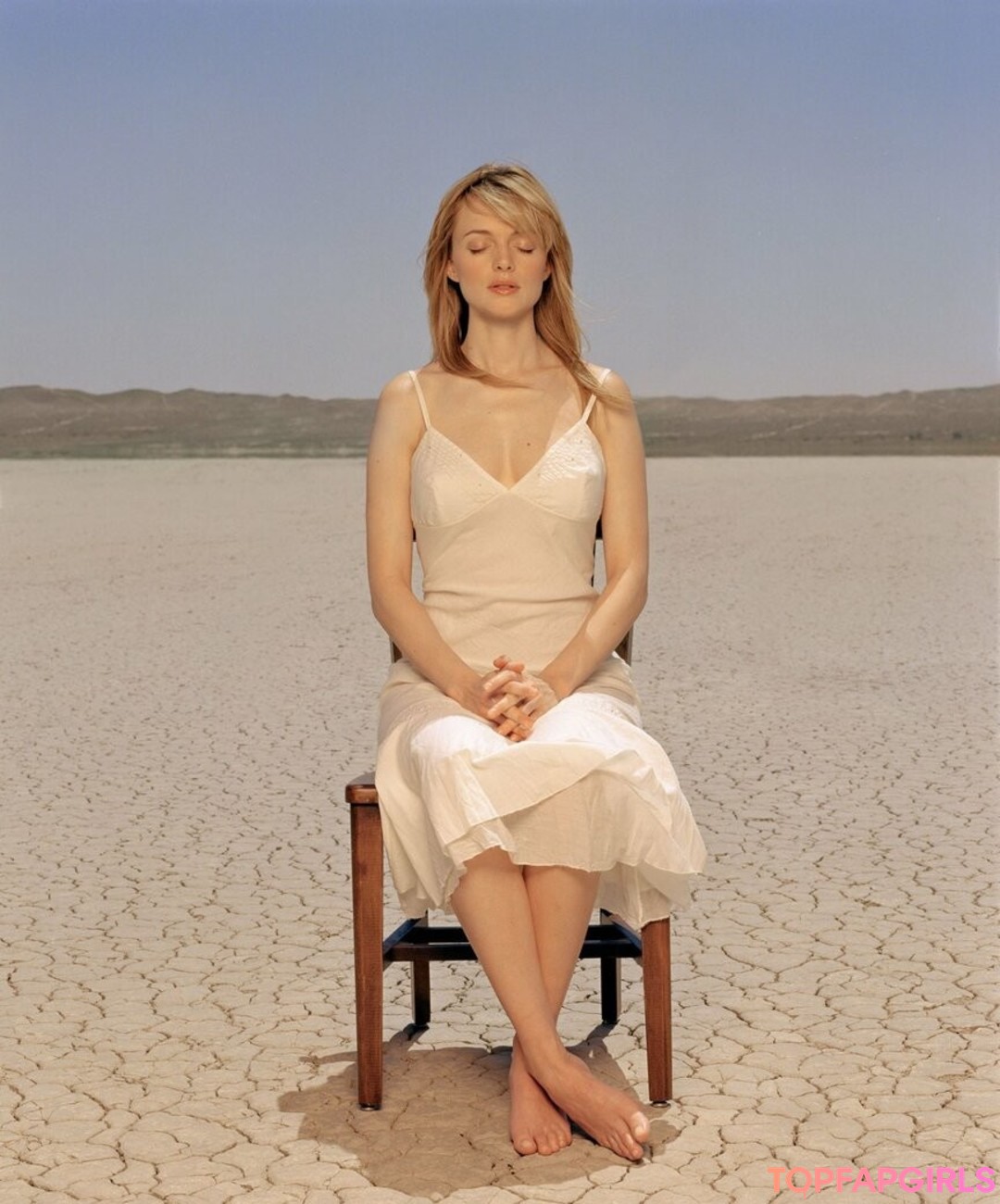 Photo nue de fuite OnlyFans de Heather Graham #55 Photo nue de fuite OnlyFans de Heather Graham #55