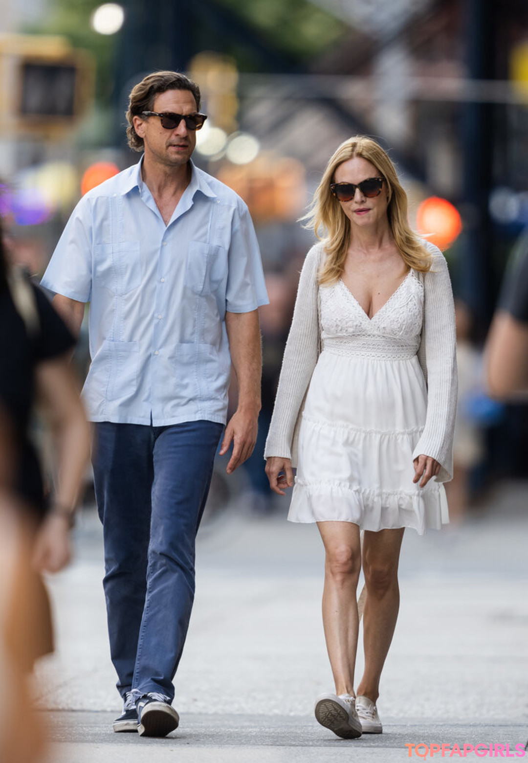 Photo nue de fuite OnlyFans de Heather Graham #86 Photo nue de fuite OnlyFans de Heather Graham #86