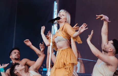 Aurora Aksnes