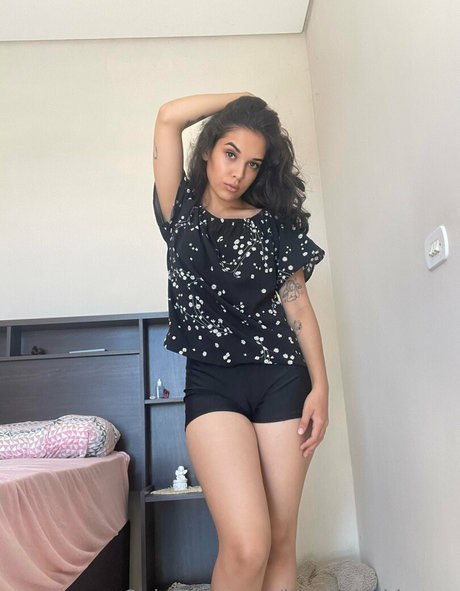 Photo nue de fuite OnlyFans de Littlemisskimmy
