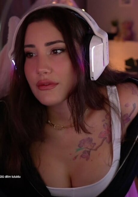 Özge Azunyan