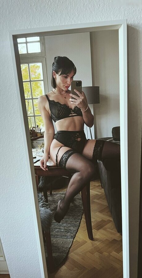 Mademoiselle_michele