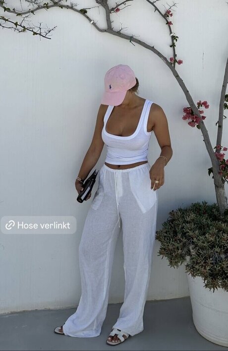 Adorable Caro