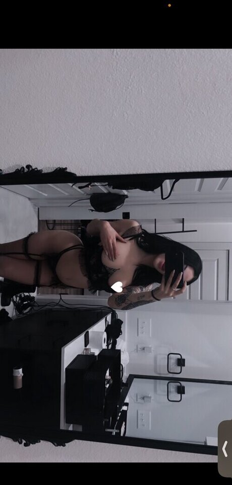 Photo nue de fuite OnlyFans de Mercilessapprentice