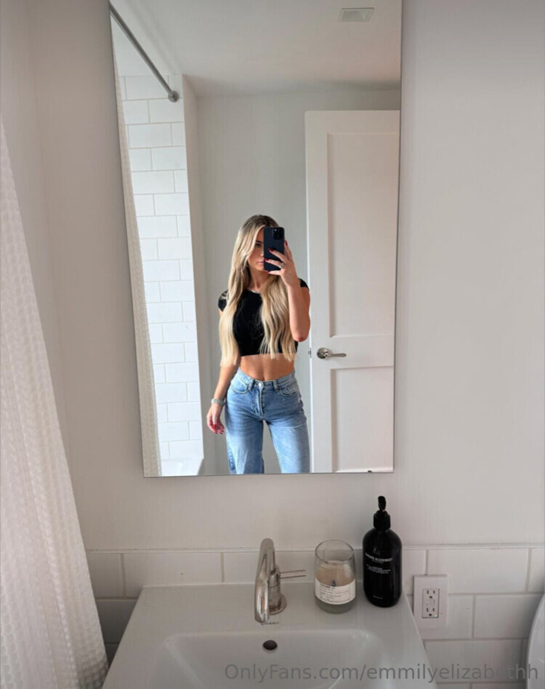 Photo nue de fuite OnlyFans de Emily Elizab3th #197 Photo nue de fuite OnlyFans de Emily Elizab3th #197