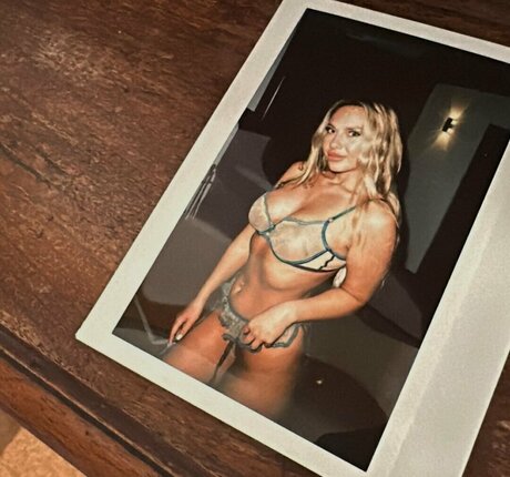 Heymynameisvanessa