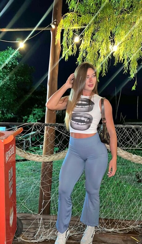 Nara Arce