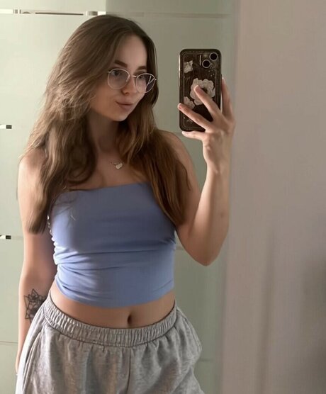 Photo nue de fuite OnlyFans de Povitsliv