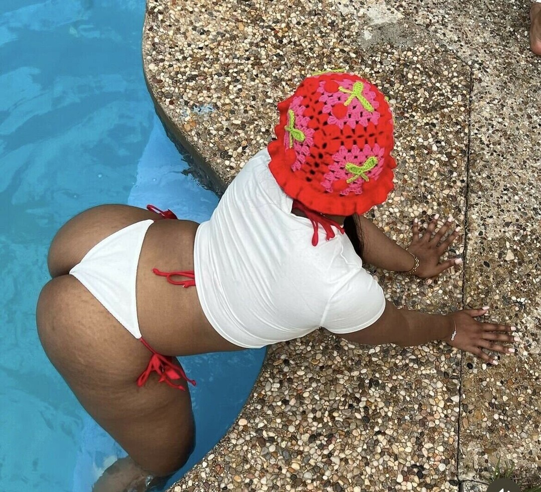 Photo nue de fuite OnlyFans de Moreyaz #11 Photo nue de fuite OnlyFans de Moreyaz #11
