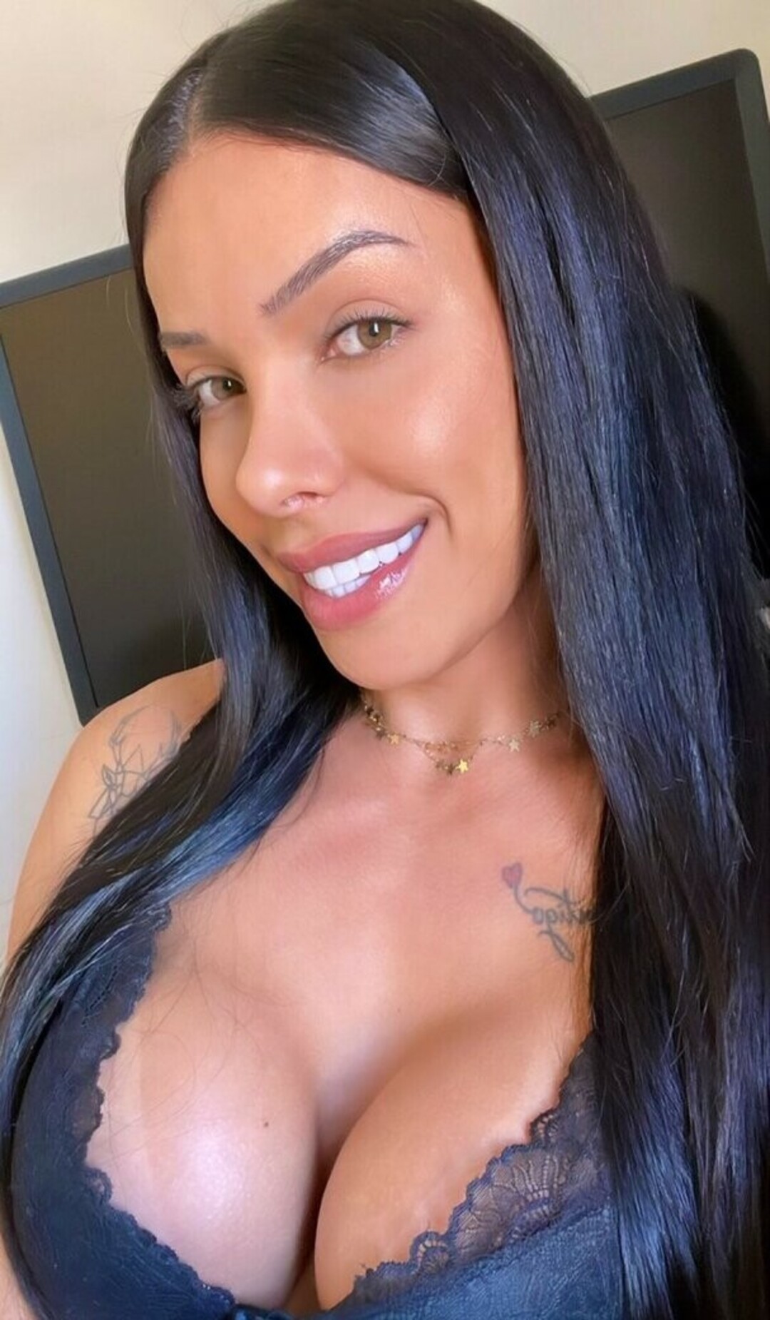 Photo nue de fuite OnlyFans de Natalia Avellar #1 Photo nue de fuite OnlyFans de Natalia Avellar #1