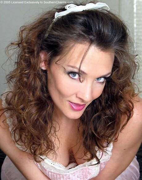 Southern-Charms Reese