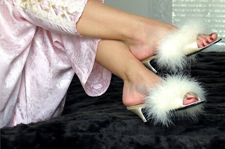 Southern-Charms Reese