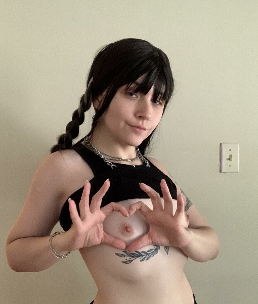 Photo nue de fuite OnlyFans de Riley Ramone #128 Photo nue de fuite OnlyFans de Riley Ramone #128