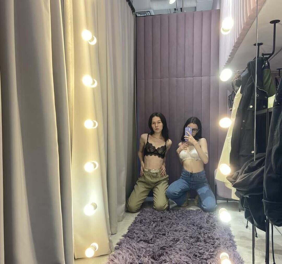 Photo nue de fuite OnlyFans de Mermaids Kiss #11 Photo nue de fuite OnlyFans de Mermaids Kiss #11