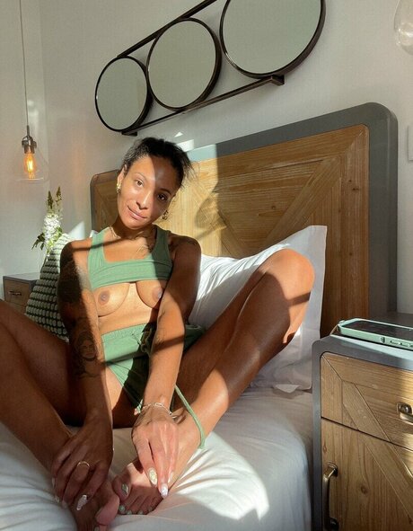 Photo nue de fuite OnlyFans de Leo London