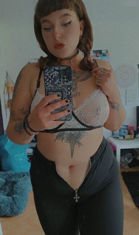 Xlenaaofficial