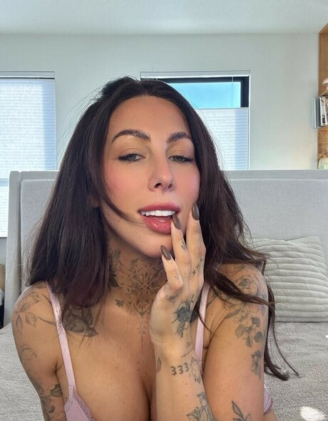 Naughtybrunchwife
