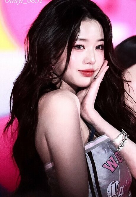Jang Won-young