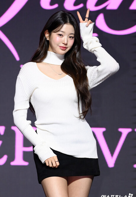 Jang Won-young