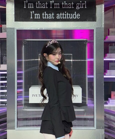 Jang Won-young