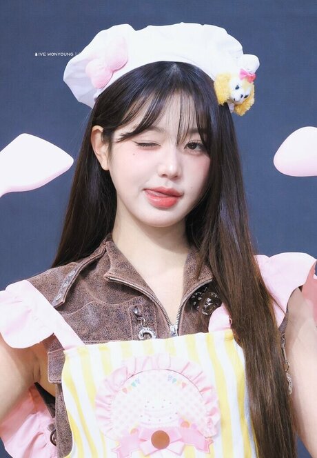 Photo nue de fuite OnlyFans de Jang Wonyoung