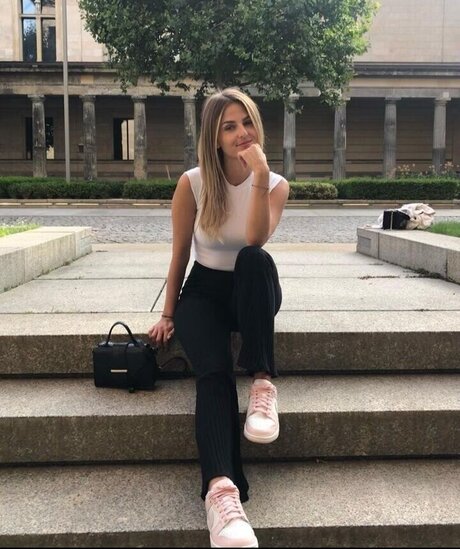 Melina.msxou