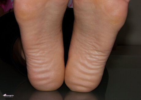 Footlovegirls