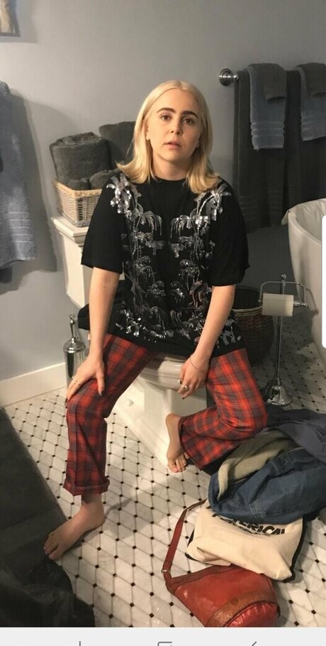 Celebrity Guilty Pleasures & Underrated Women