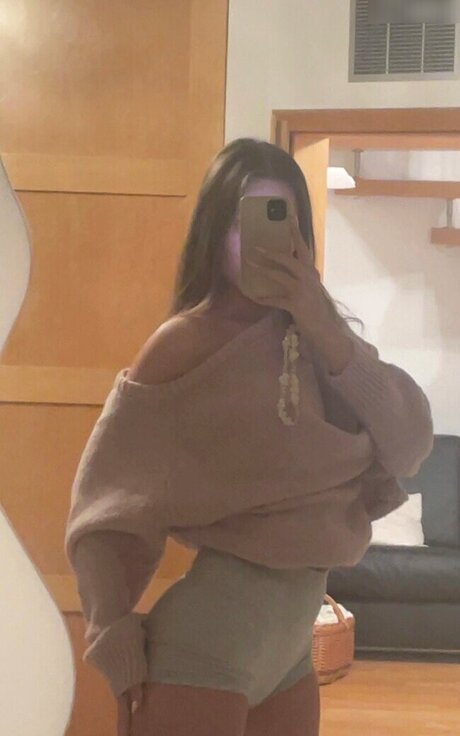 Photo nue de fuite OnlyFans de Larissaxra