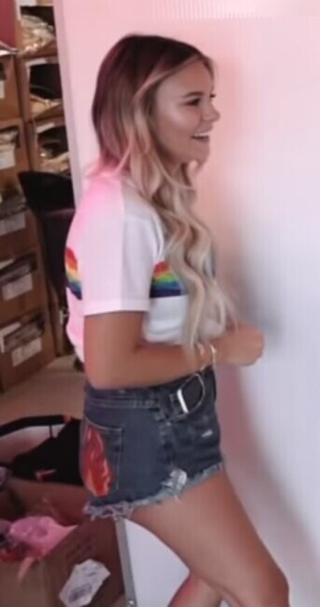 Dagi Bee