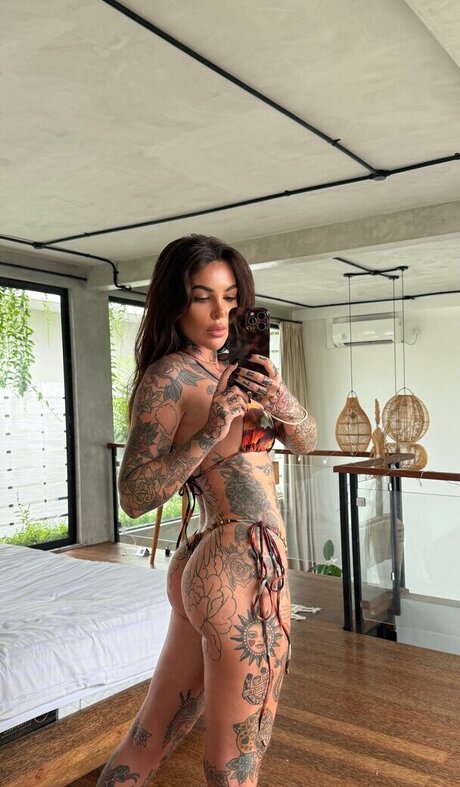 Stefaniexlee
