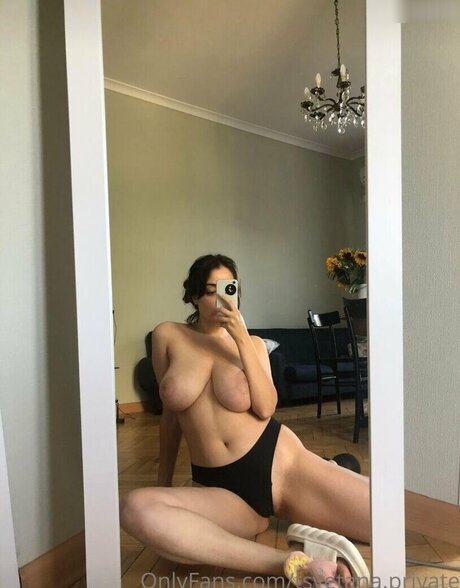 Photo nue de fuite OnlyFans de Tsvetana
