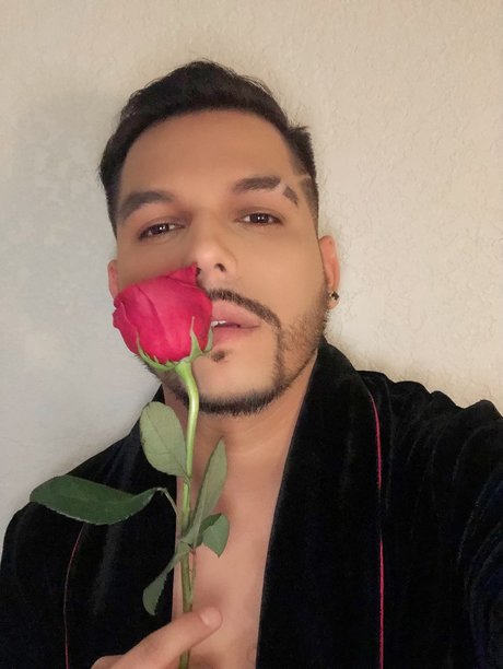 Photo nue de fuite OnlyFans de Latinpapilv