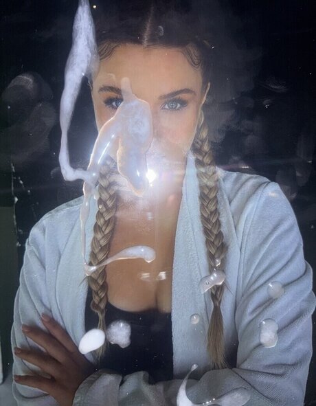 Cum Tributes