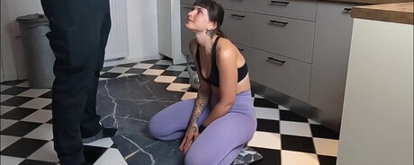 Photo nue de fuite OnlyFans de Lenaxfuchs  Lenafuchs