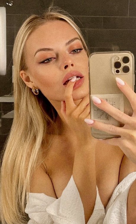 Photo nue de fuite OnlyFans de Vikidoux