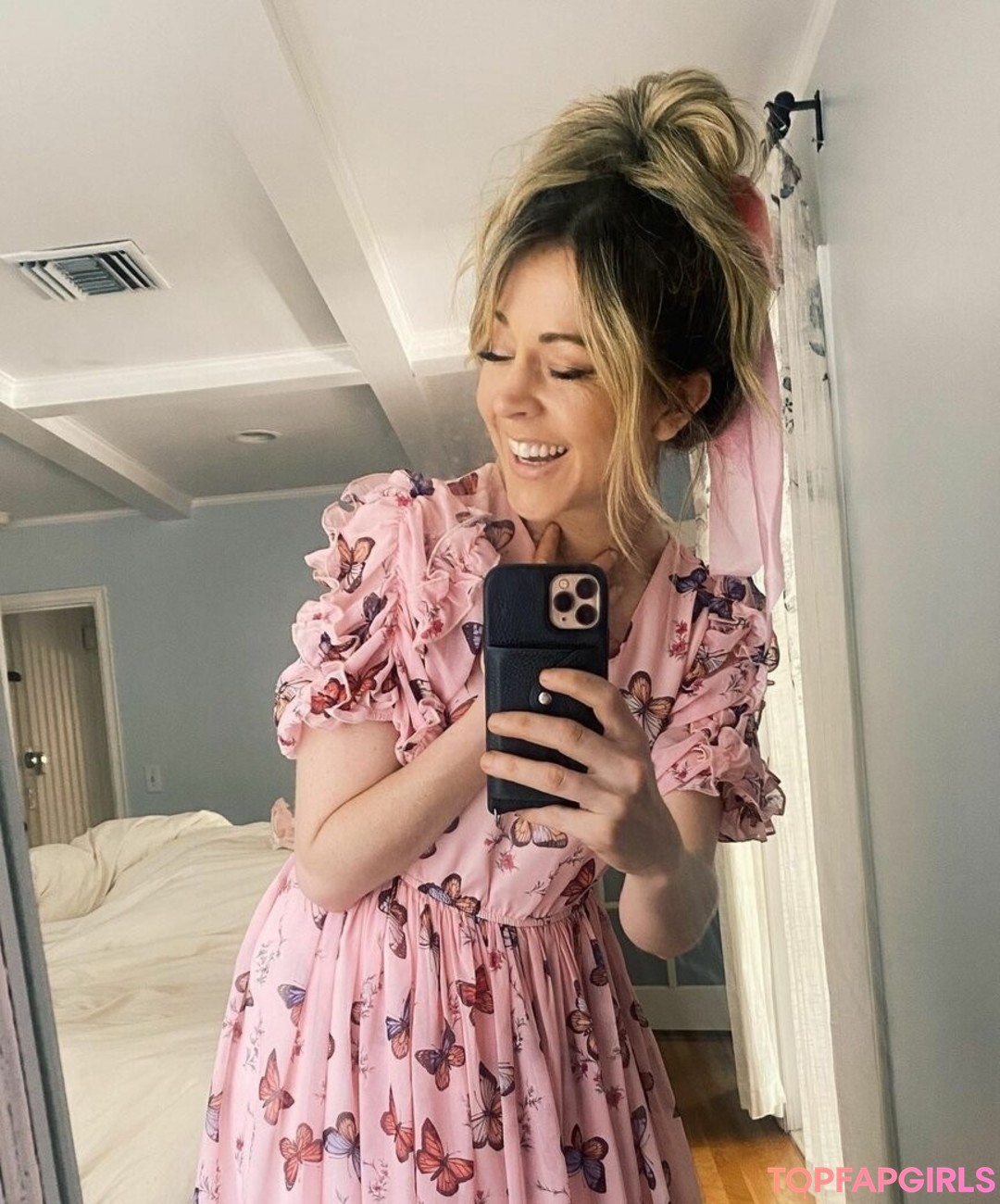 Photo nue de fuite OnlyFans de Lindsey Stirling #153 Photo nue de fuite OnlyFans de Lindsey Stirling #153