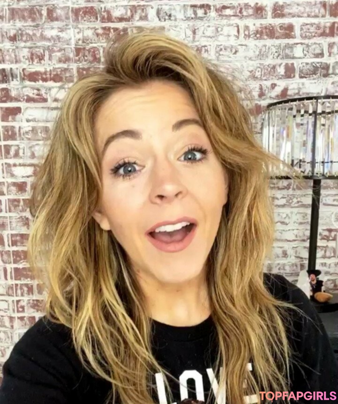 Photo nue de fuite OnlyFans de Lindsey Stirling #46 Photo nue de fuite OnlyFans de Lindsey Stirling #46