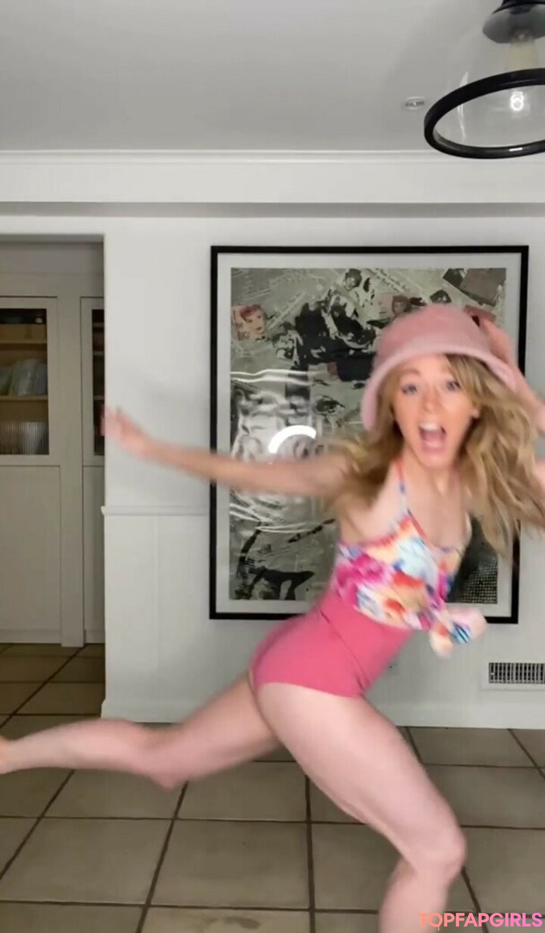 Photo nue de fuite OnlyFans de Lindsey Stirling #62 Photo nue de fuite OnlyFans de Lindsey Stirling #62