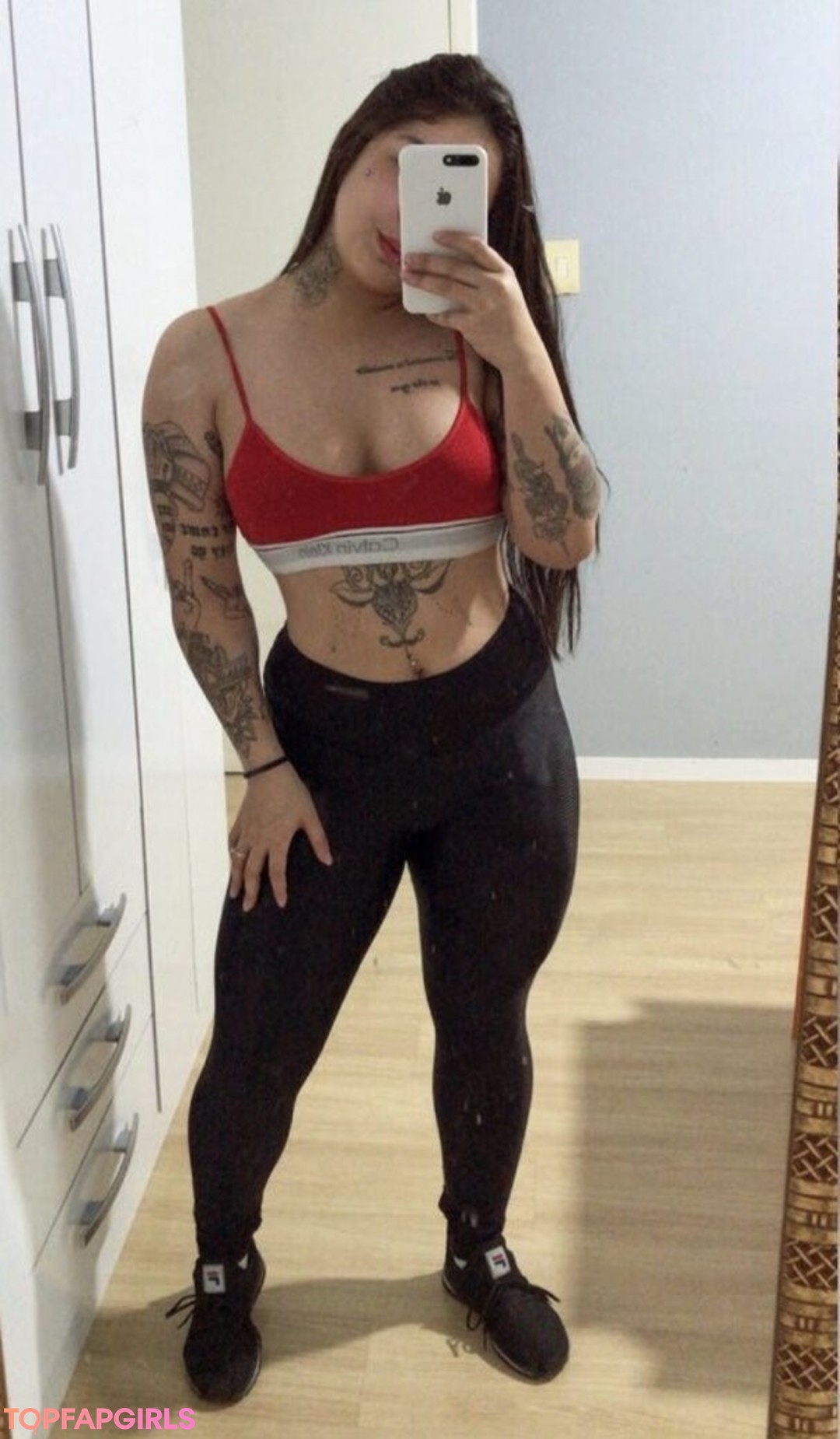 Photo nue de fuite OnlyFans de Lauratavora #324 Photo nue de fuite OnlyFans de Lauratavora #324