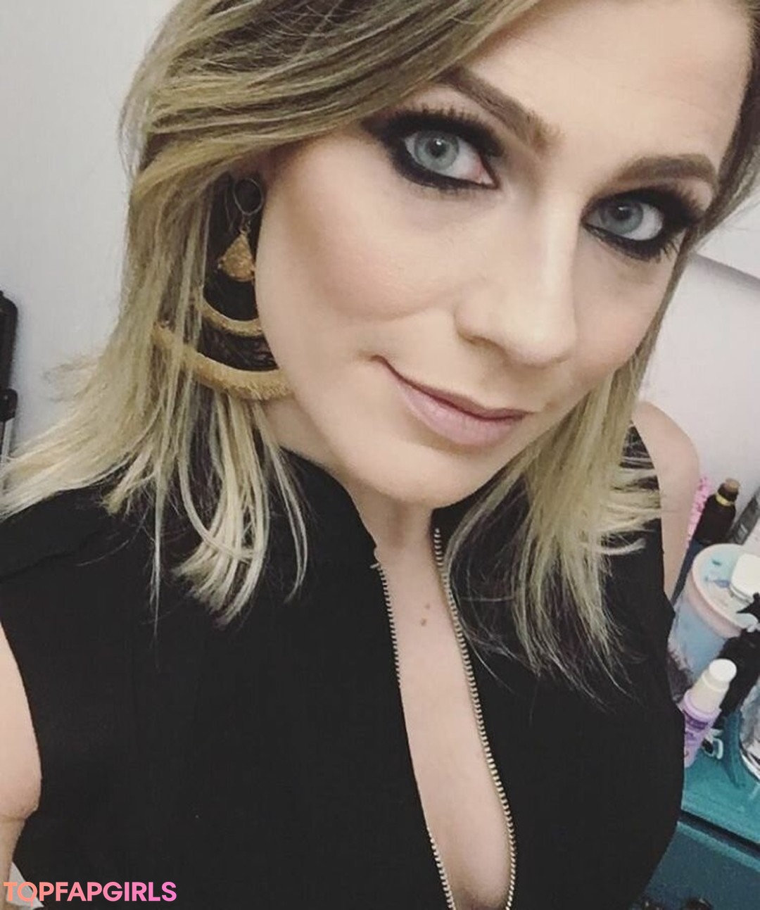 Photo nue de fuite OnlyFans de Lauratavora #438 Photo nue de fuite OnlyFans de Lauratavora #438