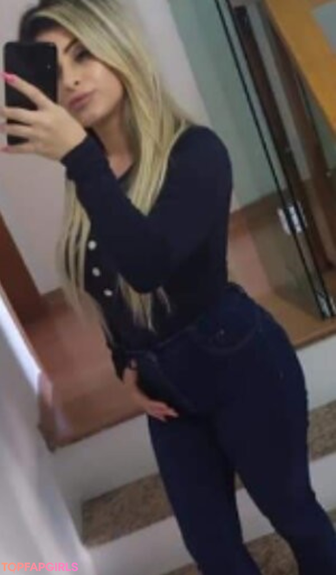Photo nue de fuite OnlyFans de Lauratavora #536 Photo nue de fuite OnlyFans de Lauratavora #536