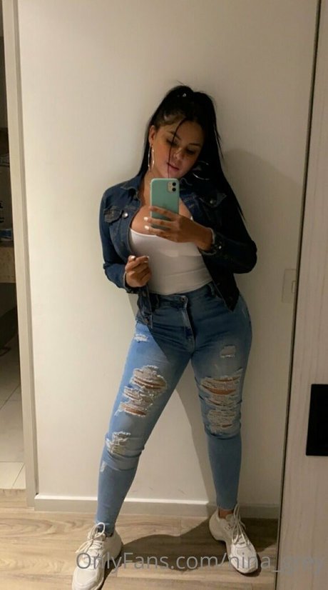 Nina_grey