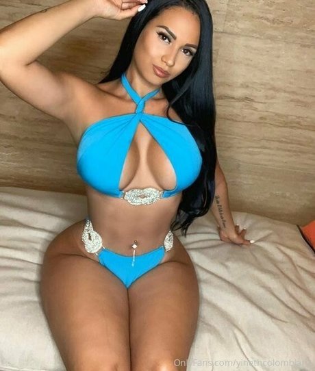 Photo nue de fuite OnlyFans de Yinethcolombiana
