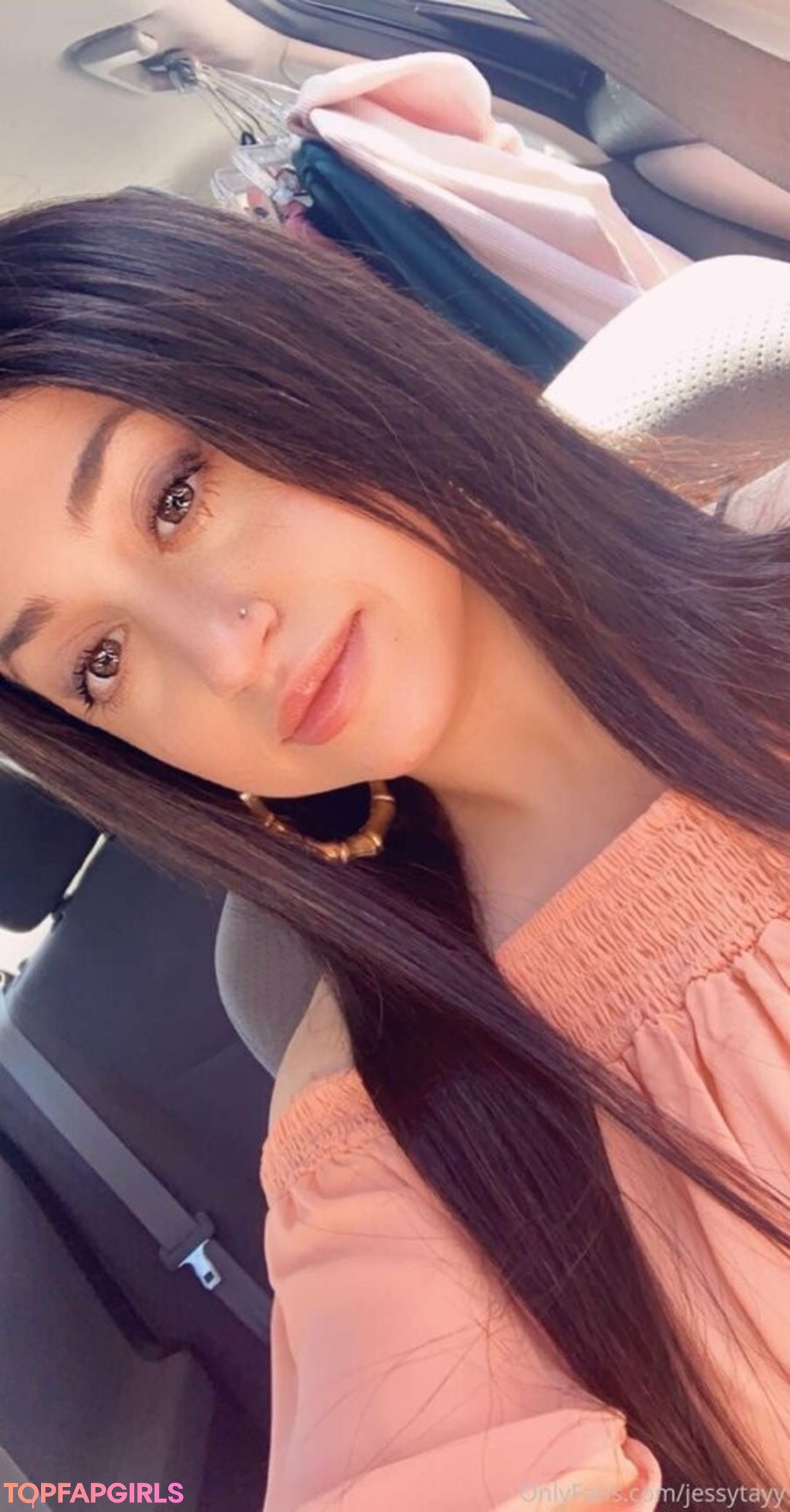 Photo nue de fuite OnlyFans de Jessytaylorduh #6 Photo nue de fuite OnlyFans de Jessytaylorduh #6