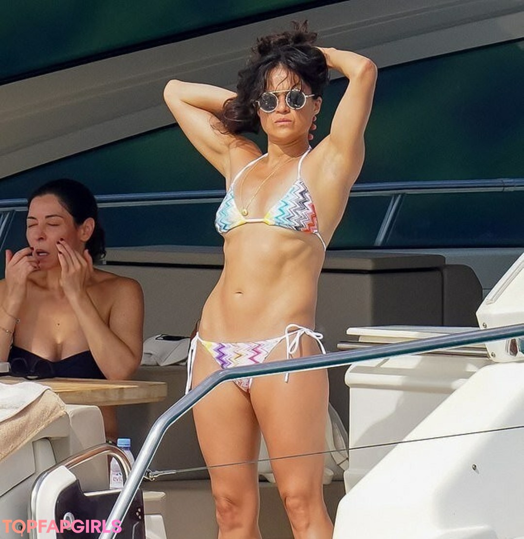 Photo nue de fuite OnlyFans de Michelle Rodriguez #72 Photo nue de fuite OnlyFans de Michelle Rodriguez #72