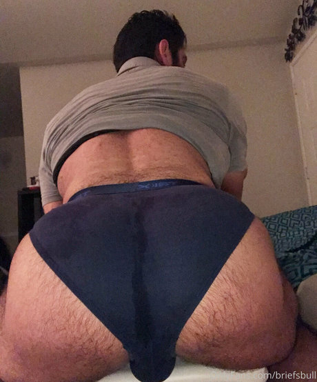 Photo nue de fuite OnlyFans de Briefsbull